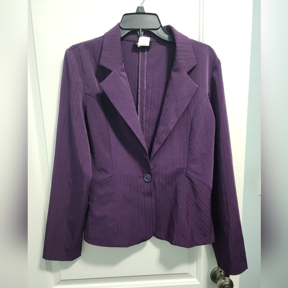 Purple blazer junior sz L